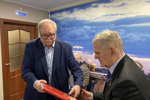 народный артист России и Украины, лауреат государственной премии РСФСР, В. В. Бортко