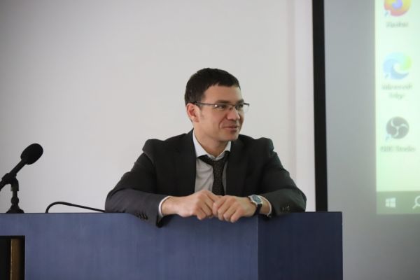 img_1451-926x6968CC52884-7F05-C004-2DA8-9F26F78D7A88.jpeg