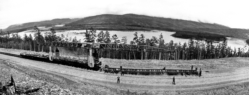 50 лет БАМу. Фотовыставка академика В. Я. Медведева