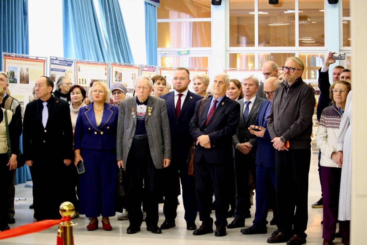 открытии выставки «Кавалеры ордена Александра Невского