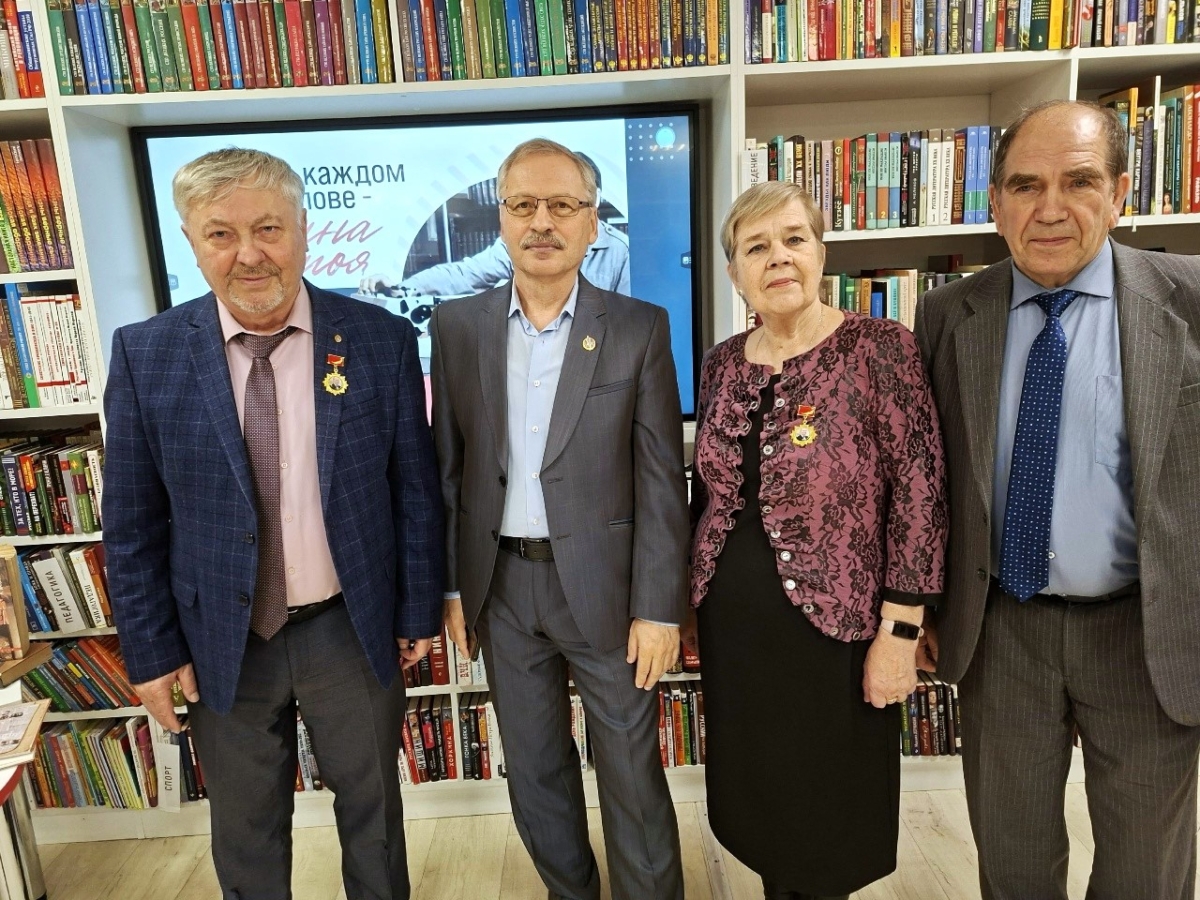 российского писателя А.Б. Баюканского